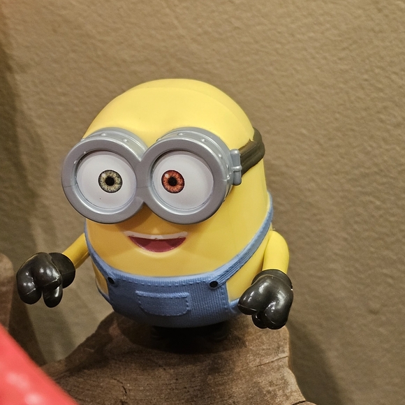 Minions The Rise Of Gru Dragon Disguise & 4 Other Characters Bundle - Picture 7 of 16